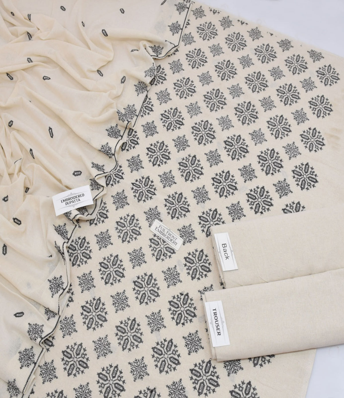 Breeze Brand Khadee Khaddar Embroidered 3-Piece Suit